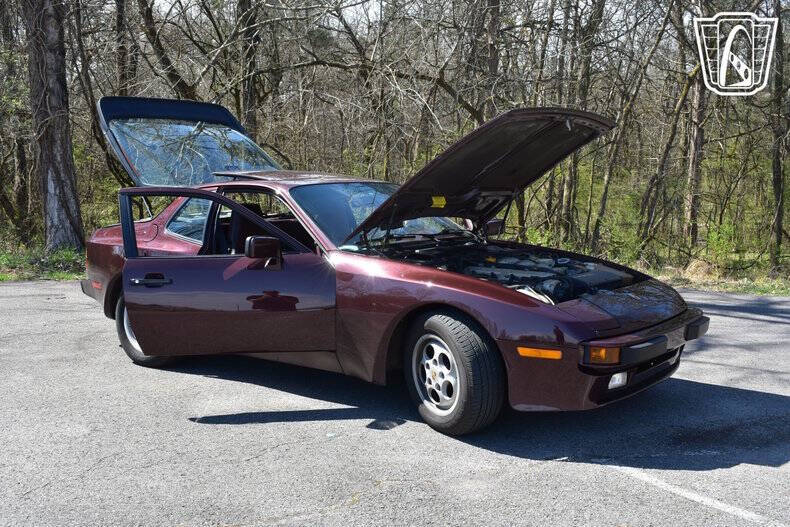 1987 Porsche 944 S