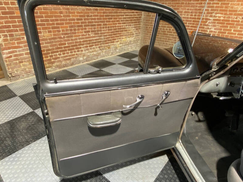 1950 Pontiac Silver Streak