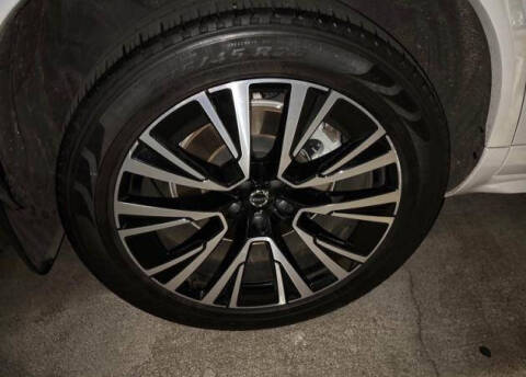 2023 Volvo XC90 Recharge T8 Core Bright Theme