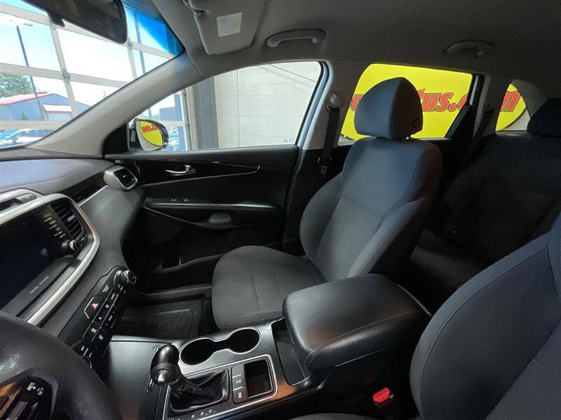 2018 Kia Sorento LX