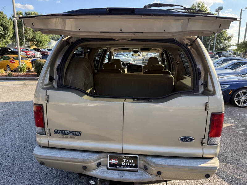 2005 Ford Excursion Limited