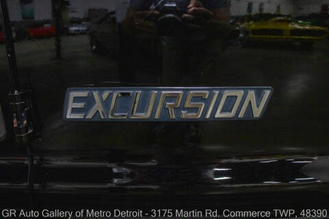 2005 Ford Excursion XLT
