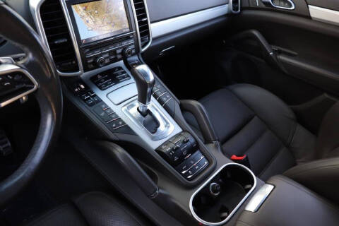 2015 Porsche Cayenne Turbo