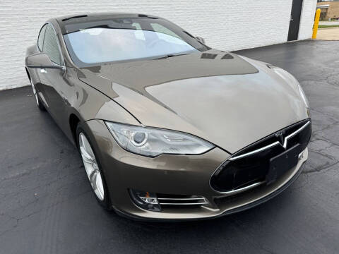 2015 Tesla Model S 85D