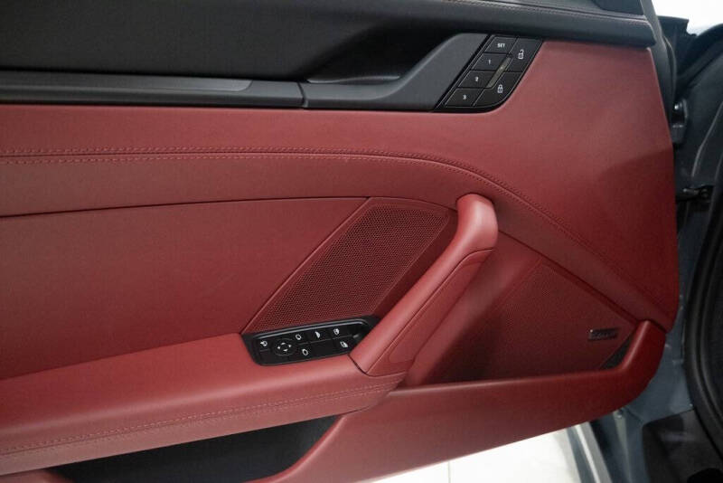 2025 Porsche 911 Carrera GTS