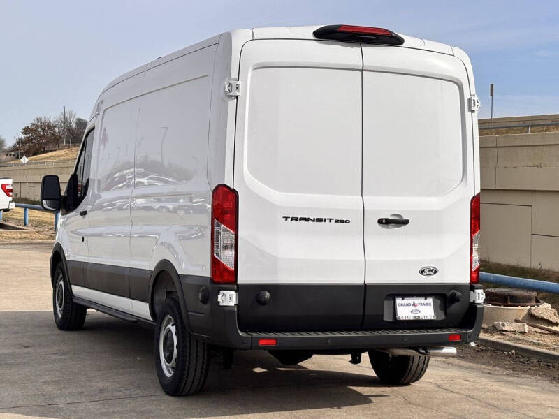 2026 Ford Transit 250