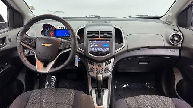 2015 Chevrolet Sonic LT Auto