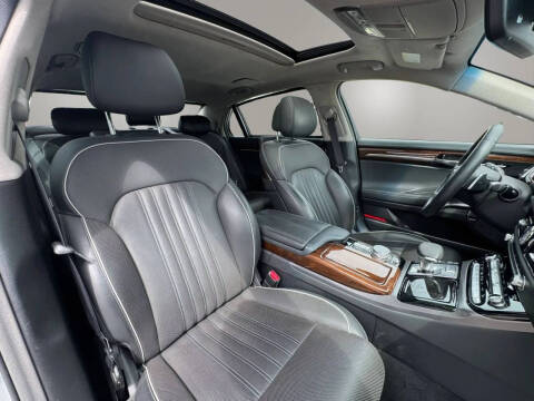 2019 Genesis G90