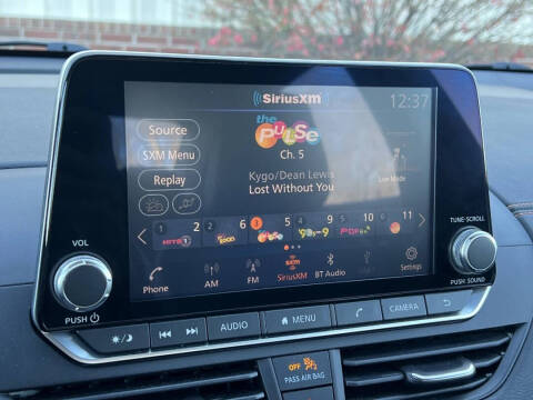 2022 Nissan Altima 2.5 SR