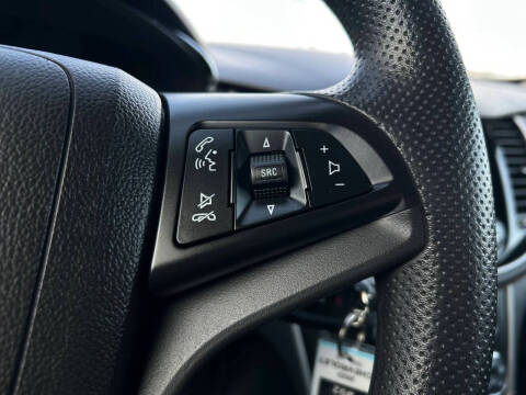 2022 Chevrolet Trax LS