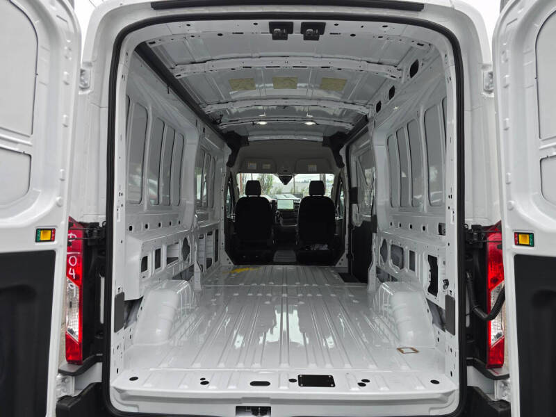 2026 Ford Transit 250