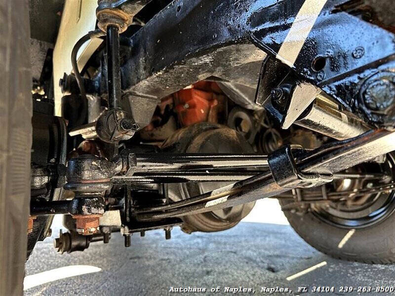 1987 Land Rover Defender