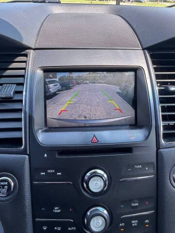 2014 Ford Taurus Limited