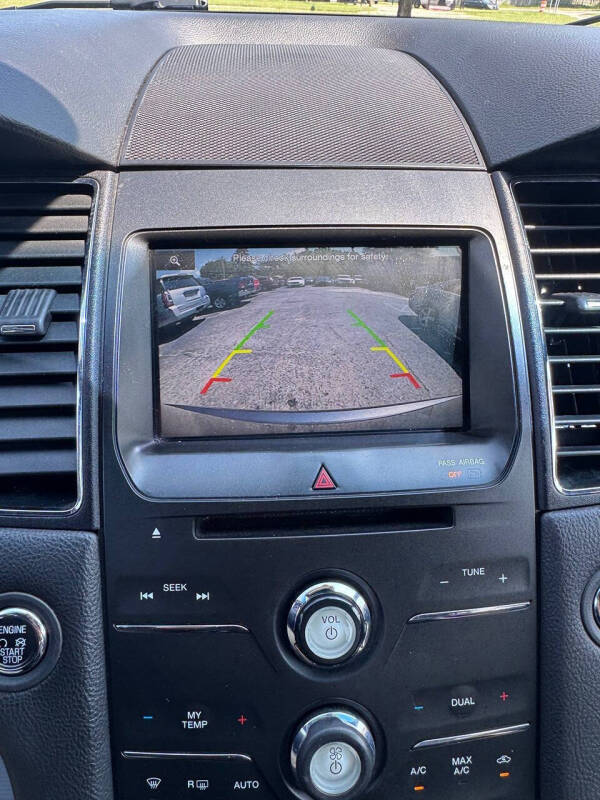 2014 Ford Taurus Limited