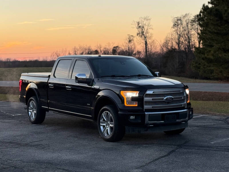 2017 Ford F-150 Platinum's photo