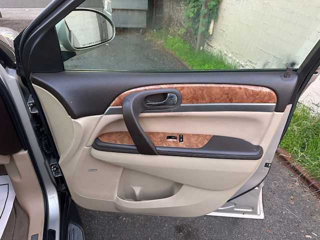 2011 Buick Enclave CXL-2