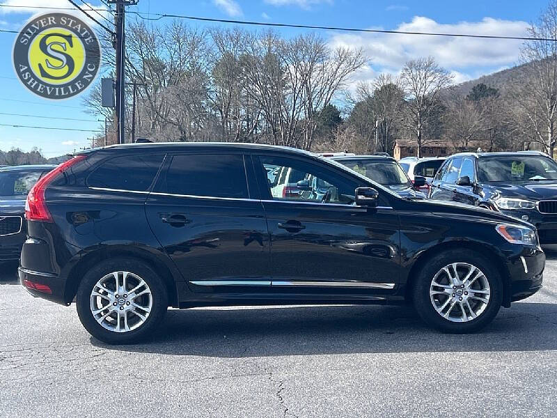 2015 Volvo XC60 T5 Drive-E Platinum