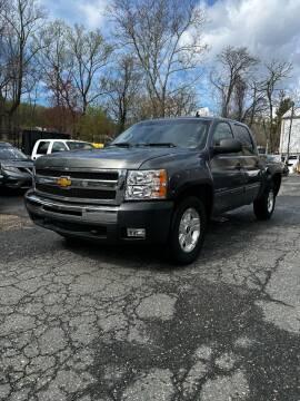 2013 Chevrolet Silverado 1500 for sale at Amazing Auto Center in Capitol Heights MD
