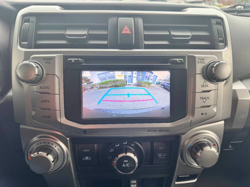 2017 Toyota 4Runner SR5