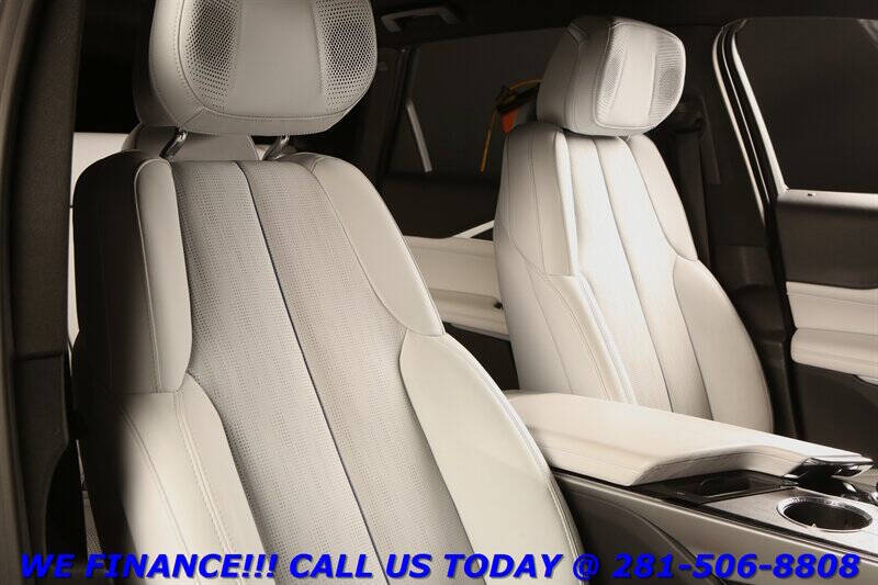 2023 Cadillac LYRIQ Luxury