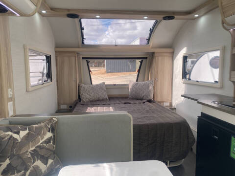 2026 nuCamp RV HAVEN 220