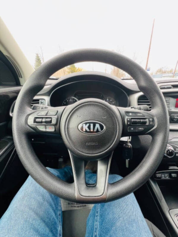 2016 Kia Sorento L