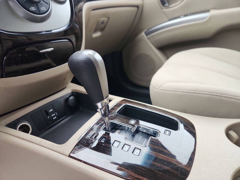 2011 Hyundai Santa Fe GLS