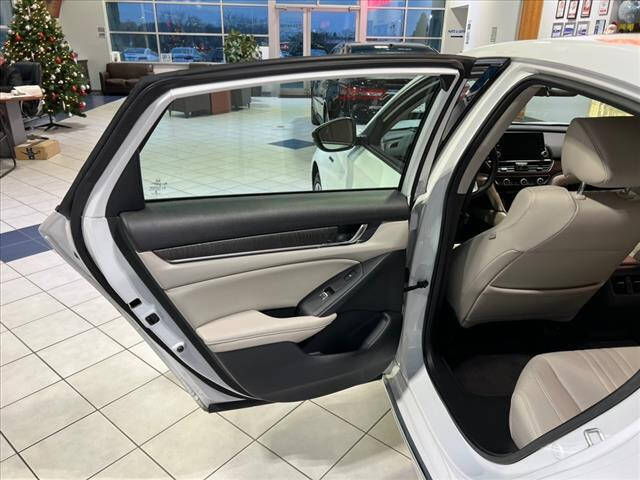 2019 Honda Accord Hybrid Touring