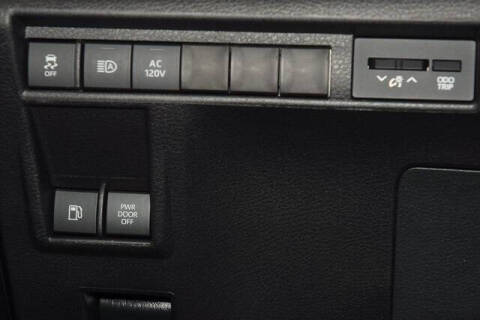 2025 Toyota Sienna Limited 7-Passenger