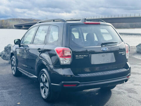 2017 Subaru Forester 2.5i