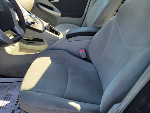 2010 Toyota Prius II