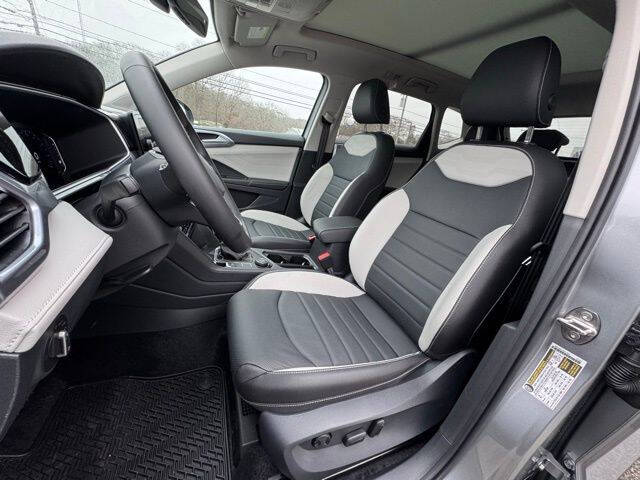 2026 Volkswagen Taos SEL 4Motion