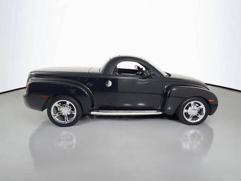 2004 Chevrolet SSR LS