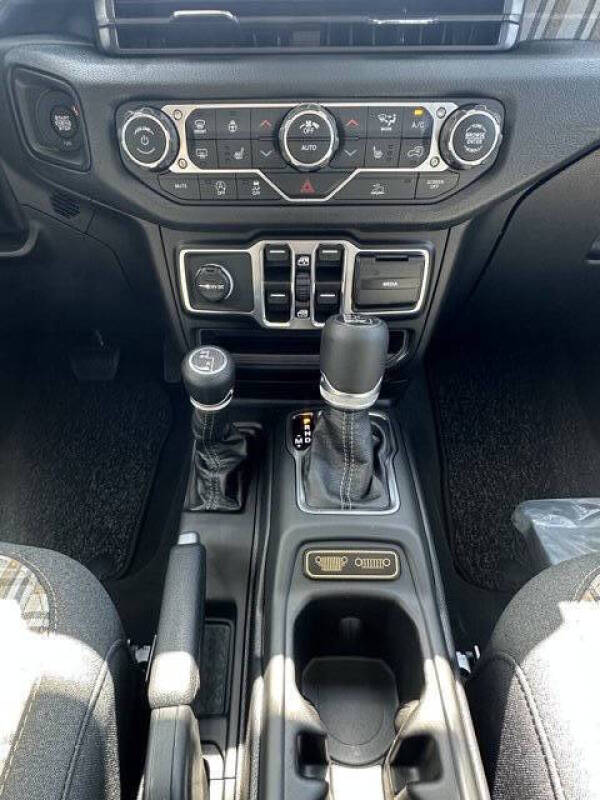 2026 Jeep Gladiator 85th Anniversary Edition
