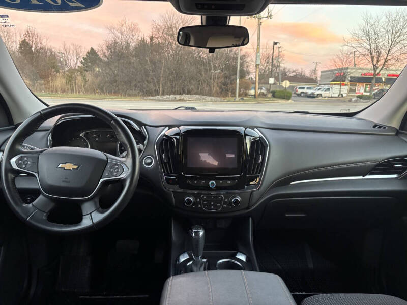 2018 Chevrolet Traverse LT Cloth