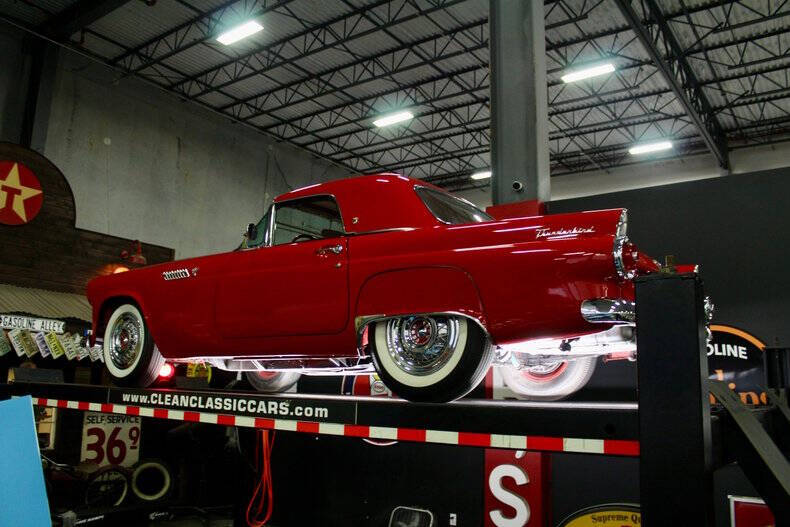1955 Ford Thunderbird