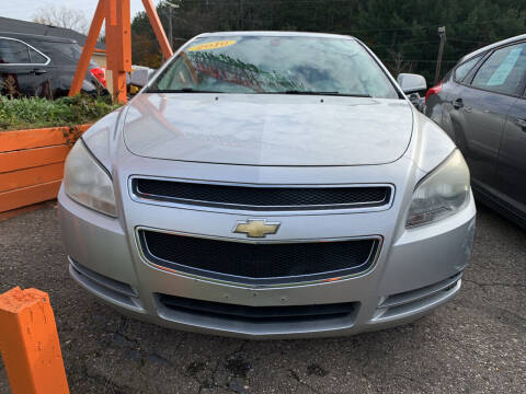 2010 Chevrolet Malibu for sale at CARS R US in Sebewaing MI