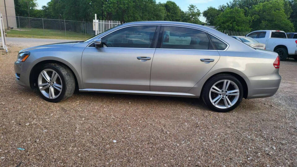 2014 Volkswagen Passat for sale at AUTHE VENTURES AUTO in Red Oak, TX