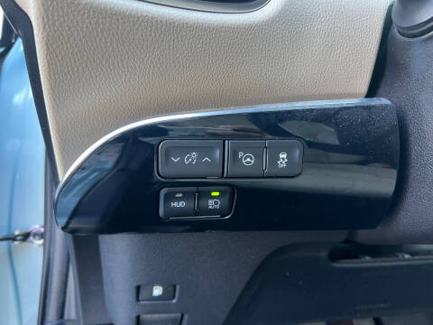 2019 Toyota Prius Limited