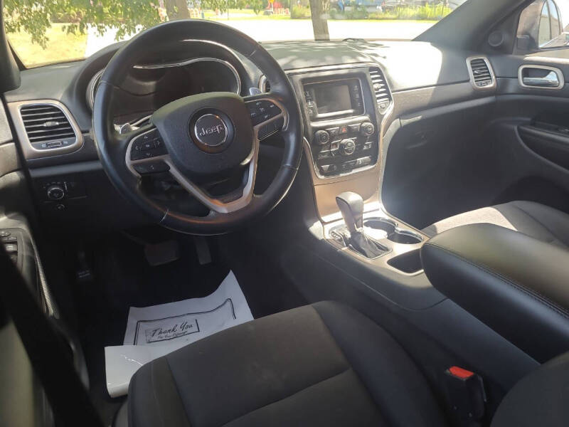 2016 Jeep Grand Cherokee Laredo