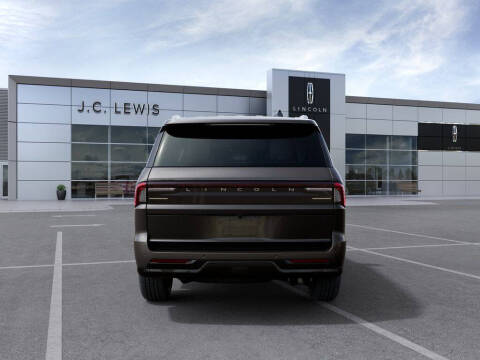 2027 Lincoln Navigator Black Label