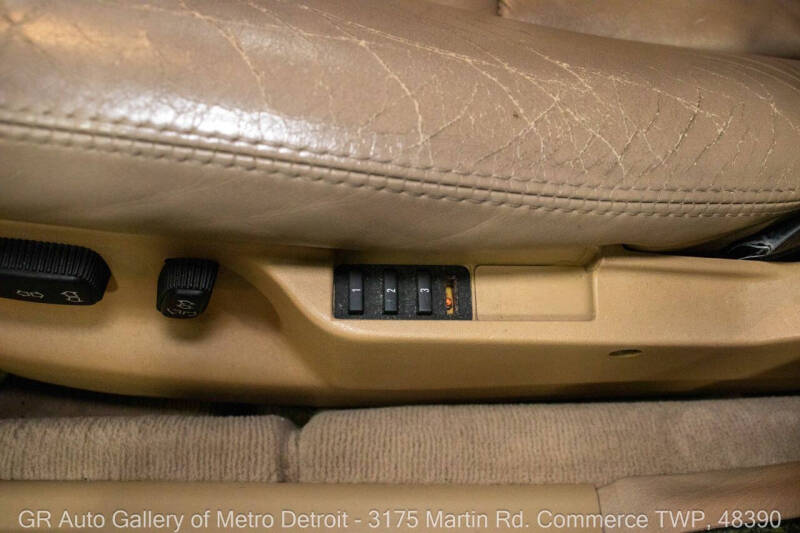 1990 BMW 7 Series 735i