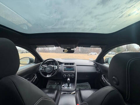 2018 Jaguar E-PACE P300 R-Dynamic S