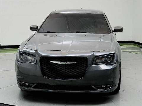 2019 Chrysler 300 S