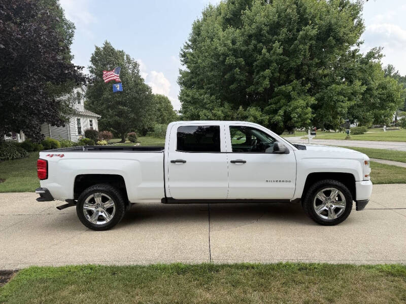 2018 Chevrolet Silverado 1500 Custom