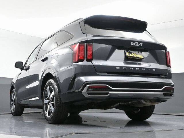 2022 Kia Sorento S