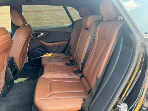 2019 Audi Q8 quattro Premium Plus 55 TFSI