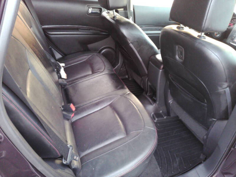 2012 Nissan Rogue SV w/SL Package