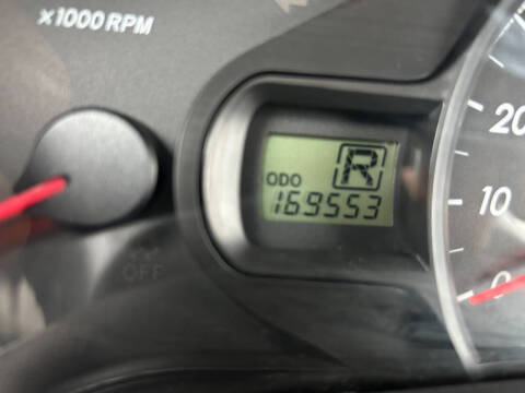2012 Toyota Sienna LE 7-Passenger Auto Access Seat
