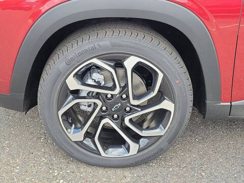 2025 Chevrolet Trax RS